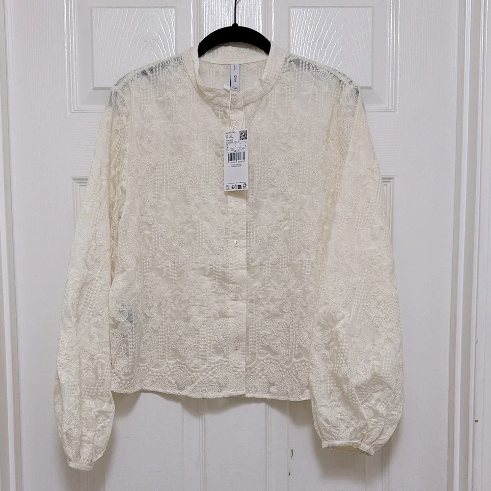 NWT MANGO Embroidered Lyocell Blouse in Ecru